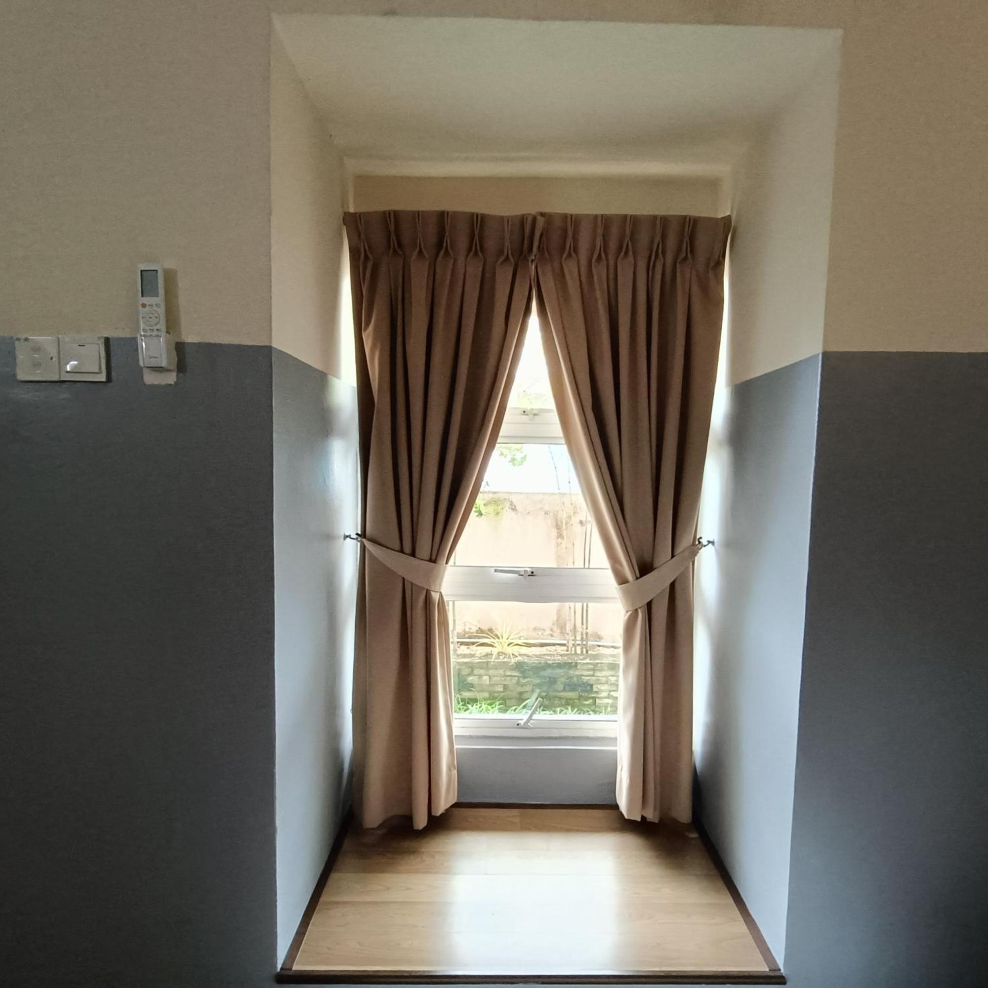 Economy Twin Room